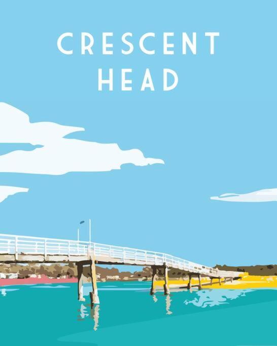 Alice & Elvis, Crescent Head, Retro Caravans With Deck, Bathroom & Outdoor Bath In A Bush Setting Near The Campsite